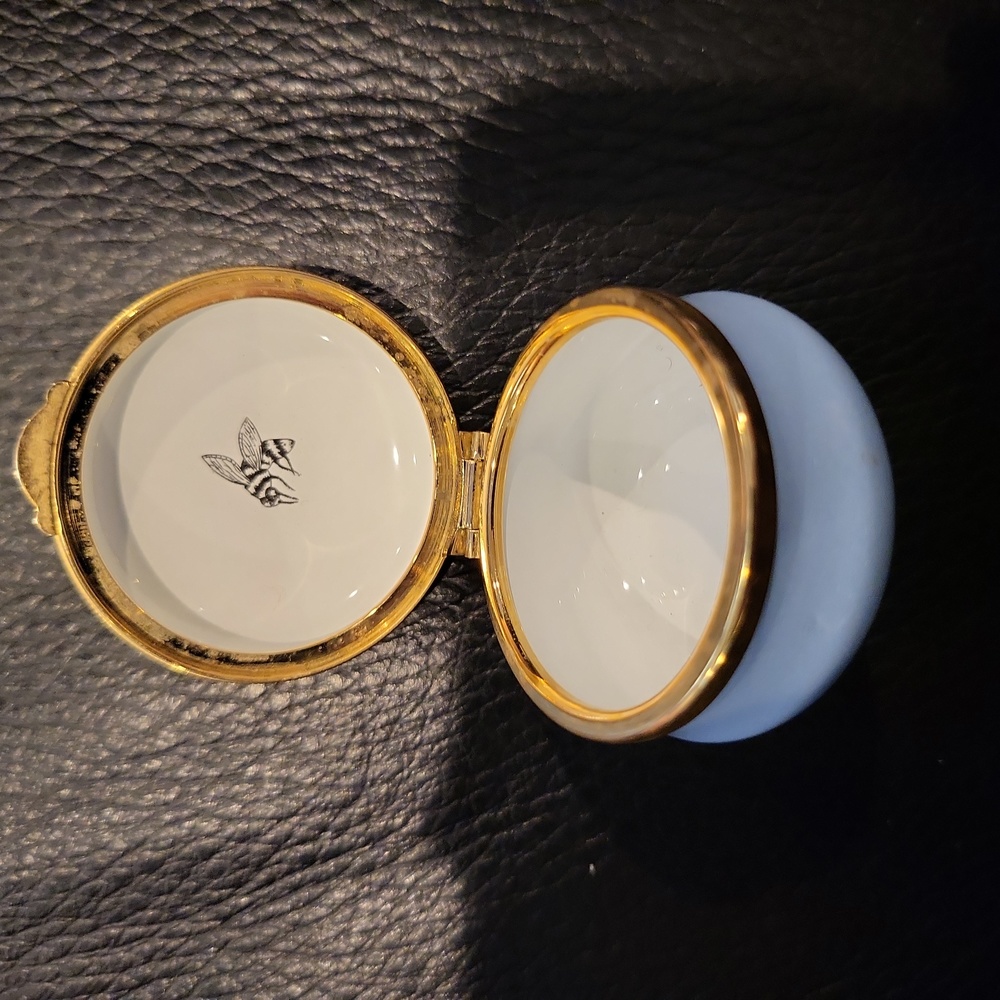 Staffordshire Enamel Hand Painted in the Old Bilston Battery Tradition P… - Picture 6 of 10